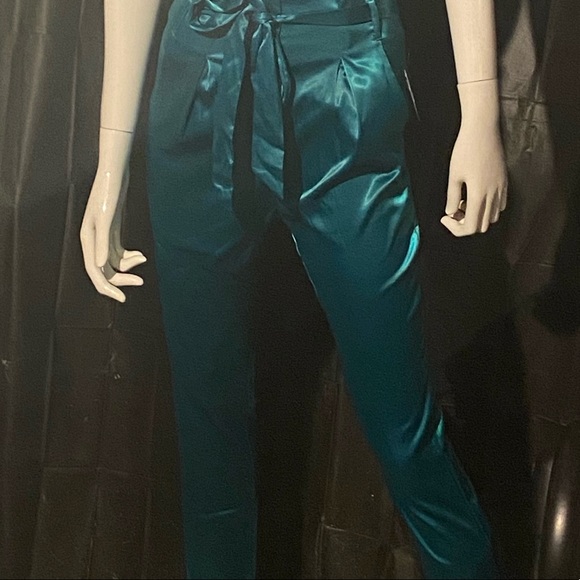 AKIRA Pants - These pants are everything !!!